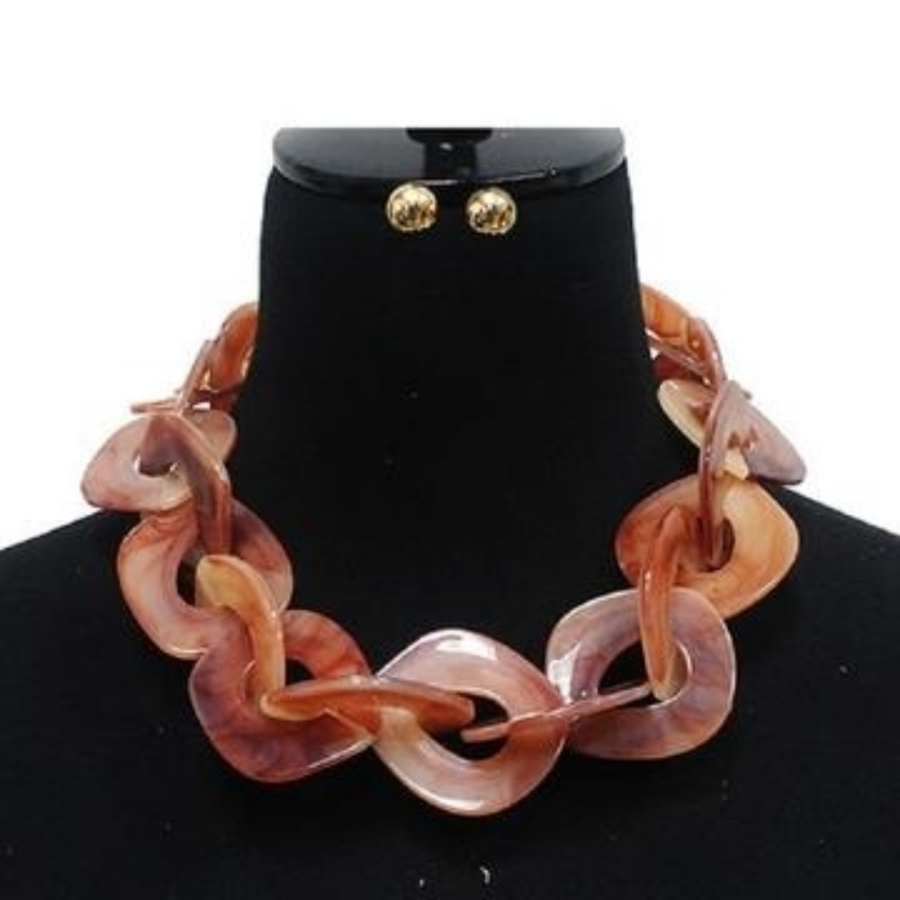 Brown Celluloid Link Fashion Necklace Set
